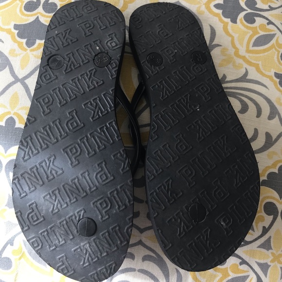 PINK Victoria’s Secret Flip flops - Picture 3 of 6
